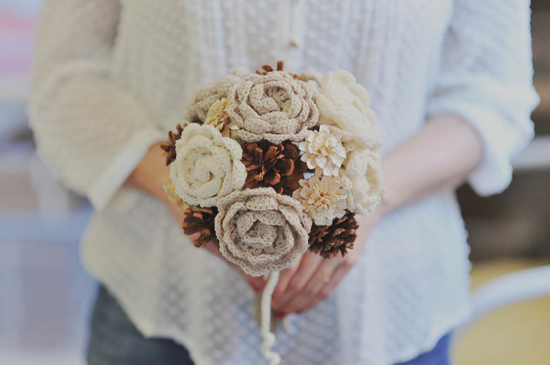 Fiori matrimonio: alternative originali e low cost con la lana