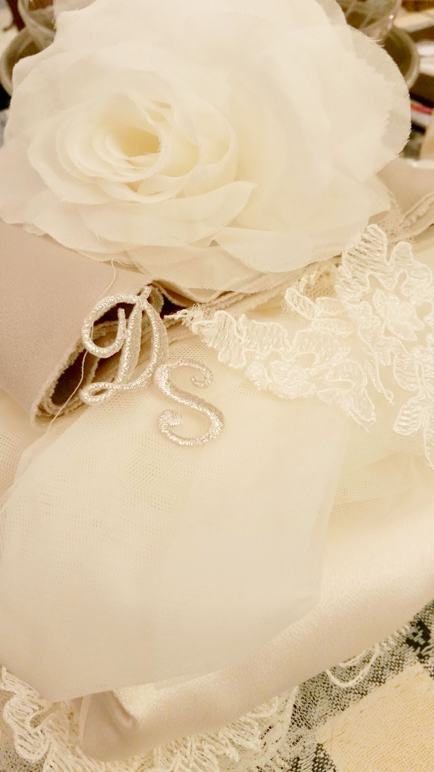 tessuti abiti da sposa premaman matrimonio tema musica