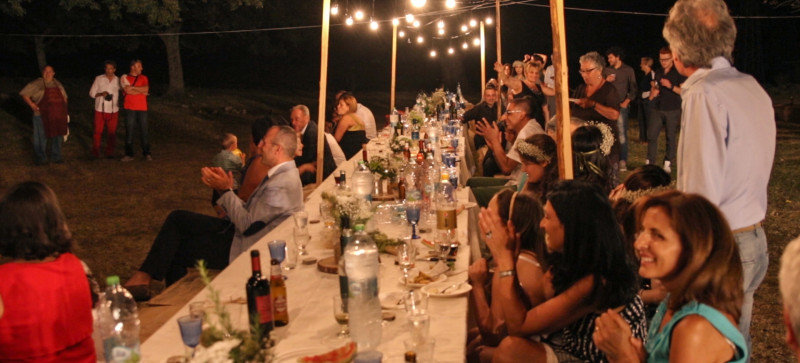 matrimonio picnic nel bosco