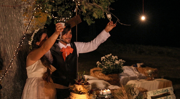 matrimonio ecologico: brindisi sposi