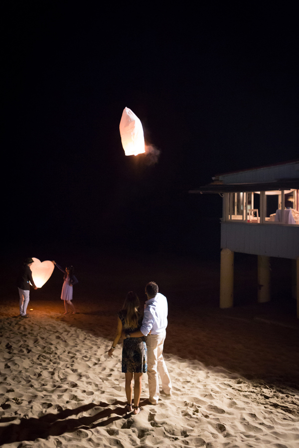 lanterne volanti in spiaggia
