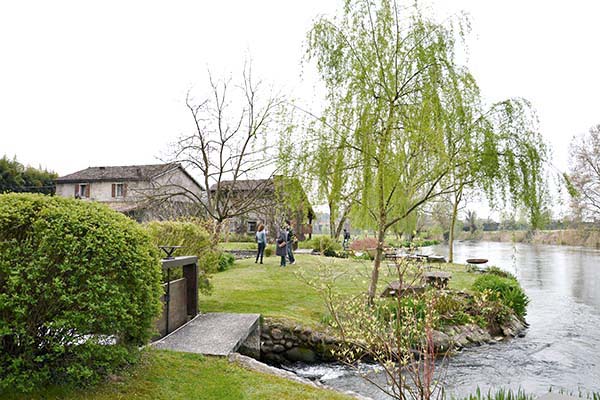 location per matrimoni sul Lago di Garda: La finestra sul fiume