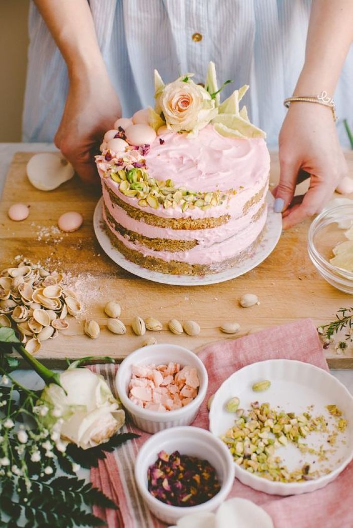 naked cakes