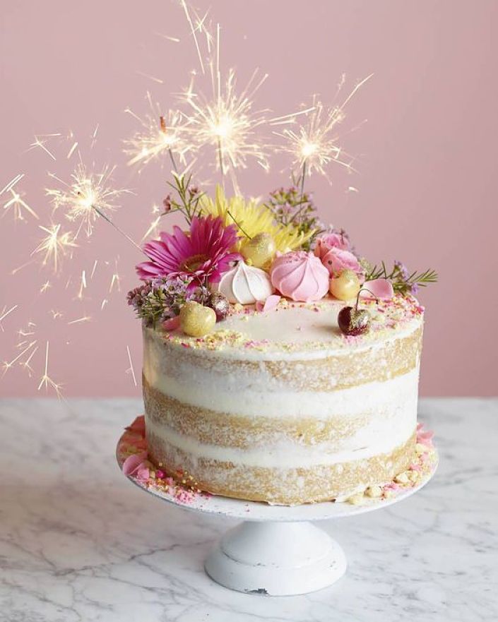 naked cakes
