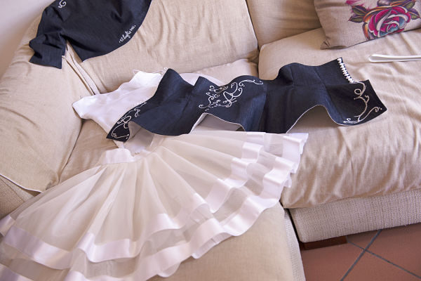 abito da sposa corto di jeans