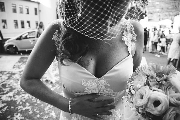 abito da sposa sirena azzurro fatto a mano e personalizzato
