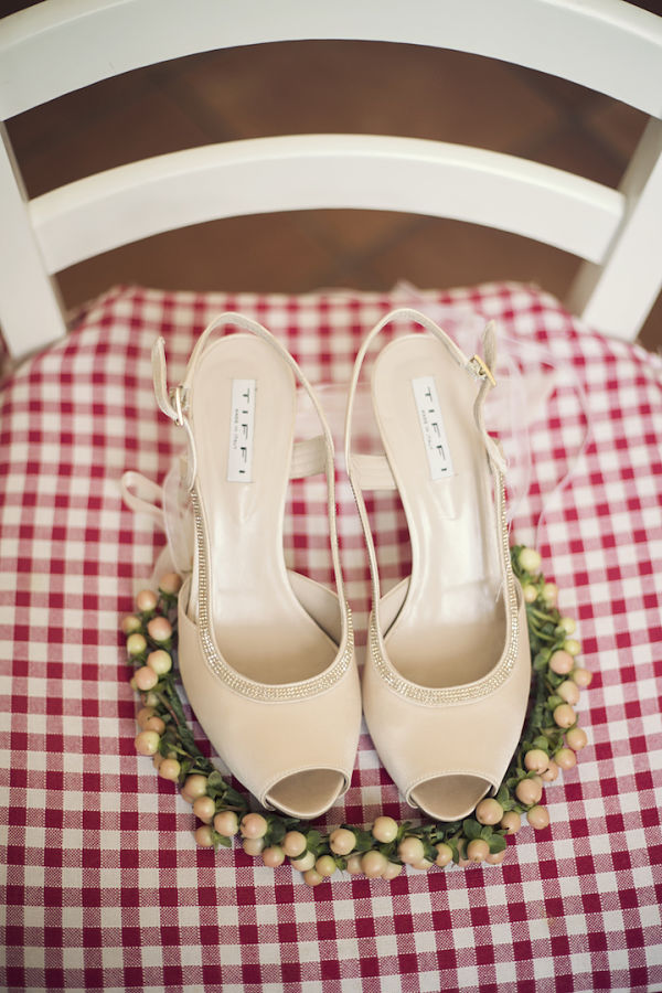 scarpe sposa matrimonio a tema libri e chiavi