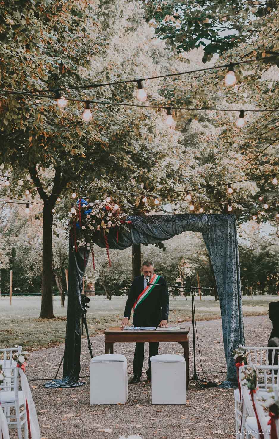 allestimento altare Matrimonio autunnale boho chic a Modena