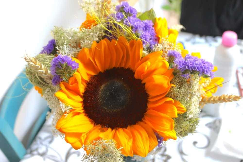 fiori matrimonio semplice in giardino