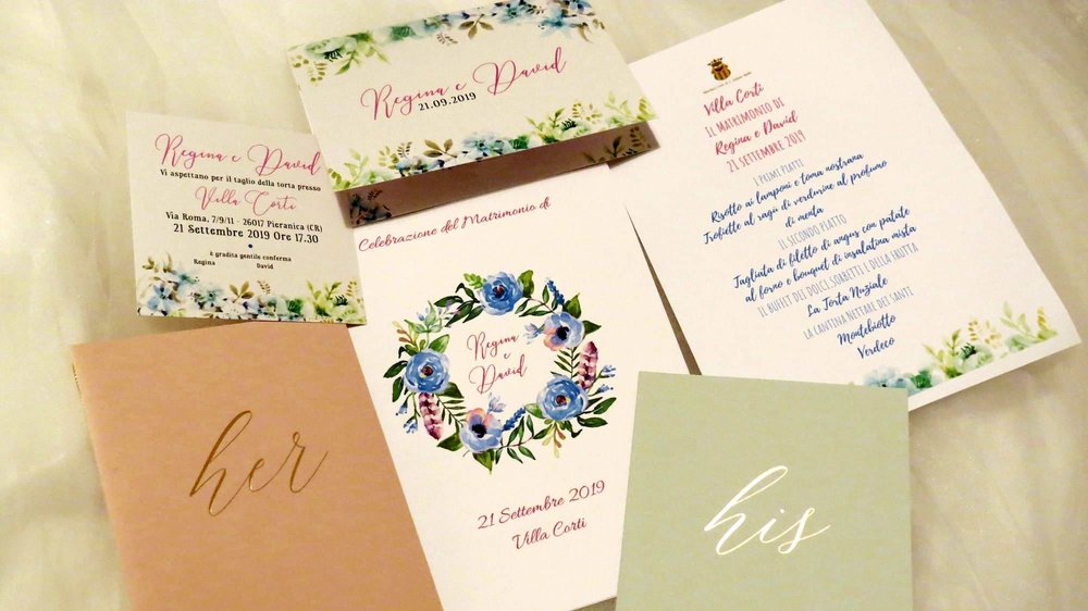 partecipazione di nozze boho fucsia e blu