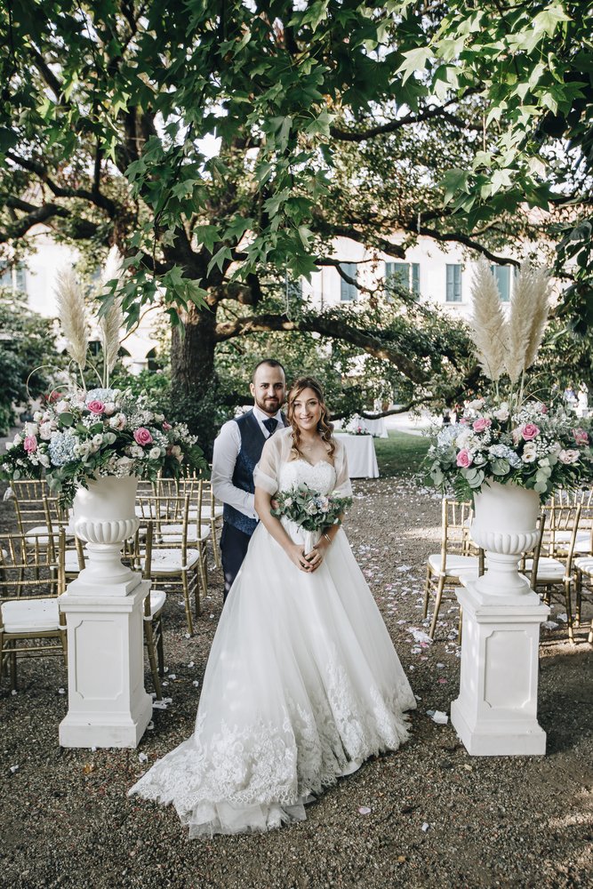 composizioni floreali Matrimonio bohemien fucsia e blu